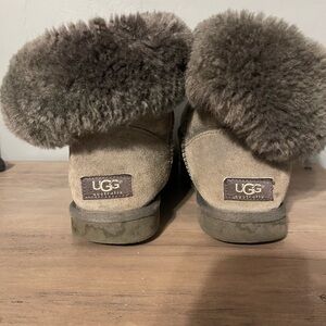 UGG Fold down fur lined boots